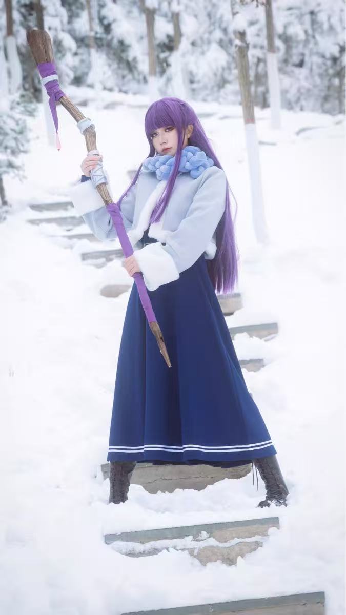 Winter Clothes - Anime Beyond Journey's End Cosplay Kostümü